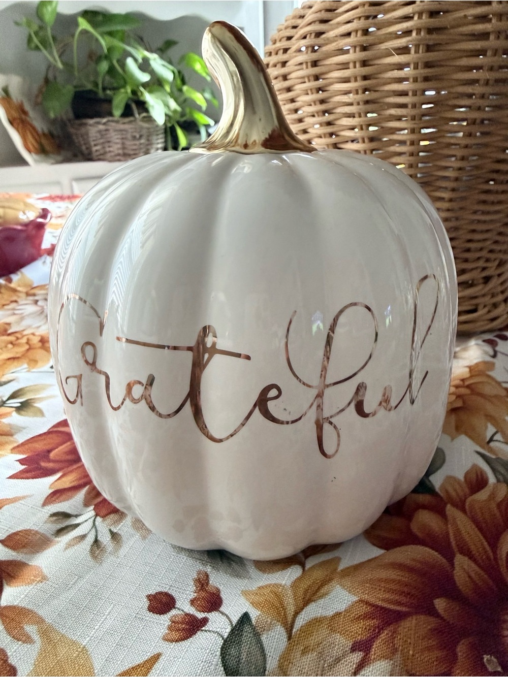 White Ceramic Grateful Pumpkin Tabletop Decor Gold Stem 7x6